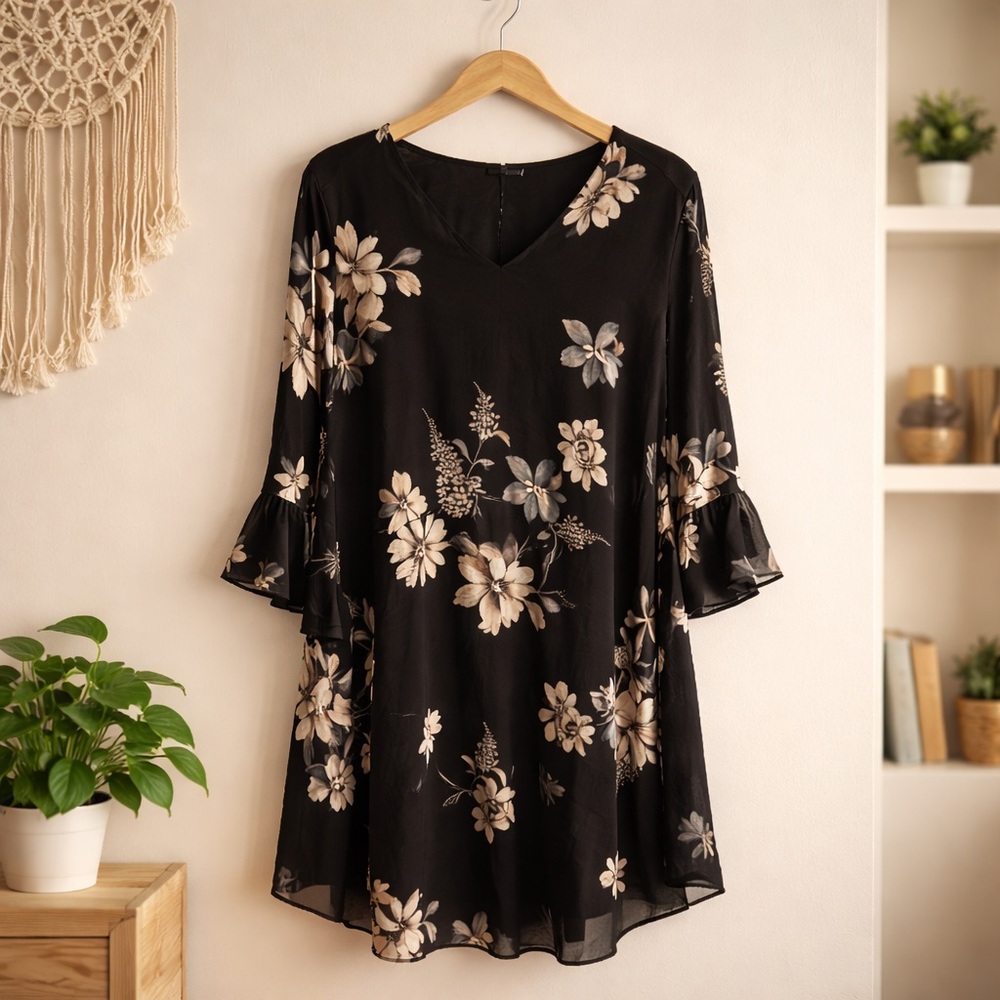 Calvin Klein Black and White Floral Long Sleeve Dress - Picture 2 of 5